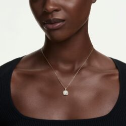 Swarovski - Una Angelic pendant, Cushion cut, White, 18K gold finish - Bilde 4