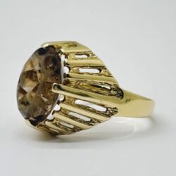 VINTAGE - Ring i Gultgull i 14K (585) Brun sten Str: 55